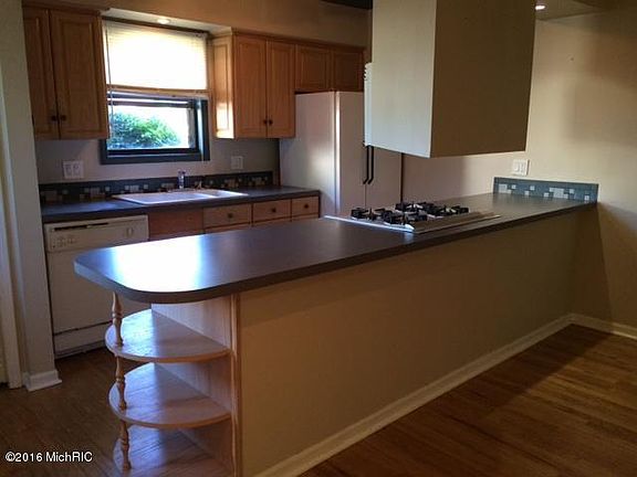 5th image of 2667 Chatham Woods Dr SE #26