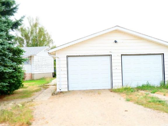 2nd image of 24B Kasper Cres