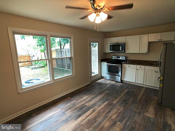 5th image of 1456 Harford Square Dr