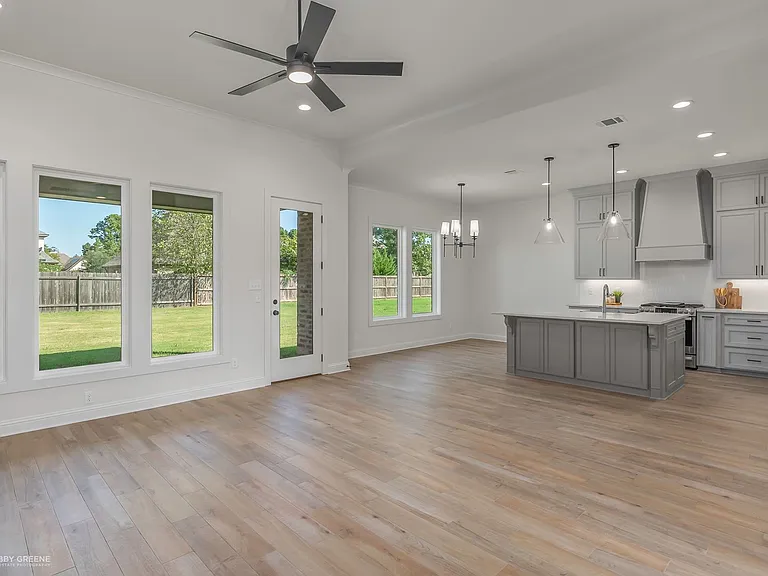 19 Turtle Creek Dr — Photo 10