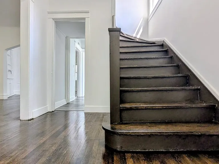 7315 S Kenwood Ave — Photo 7