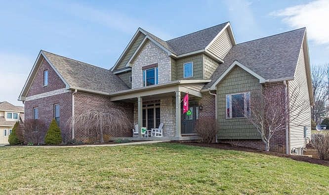 Front View of Home