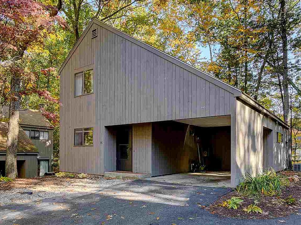 1st image of 186 Coburn Woods