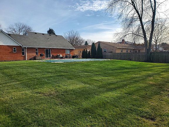3rd image of 5605 Monica Dr
