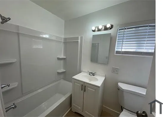 10518 Lou Dillon Ave — Photo 5