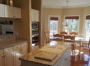 200 Travilah Oaks Ln, Cary, NC 27518