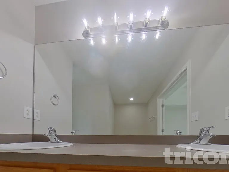 241 W Fork Way — Photo 9