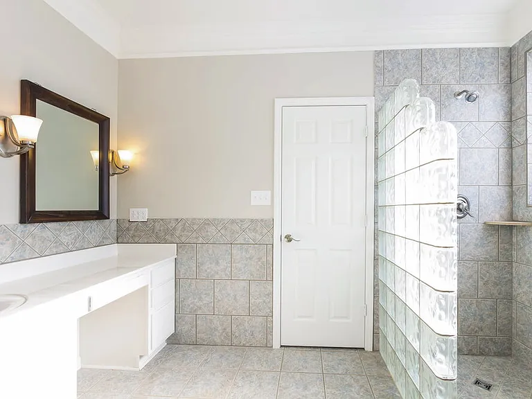 7418 Sparkleberry Dr — Photo 10