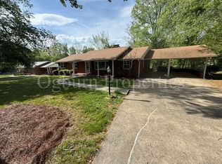 4975 Stonington Rd, Winston Salem, NC 27103