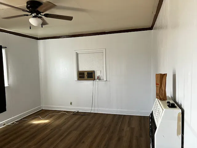549 Lake Dr — Photo 5