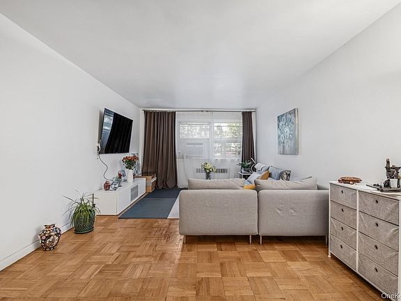 4th image of 7502 Austin Street #1L