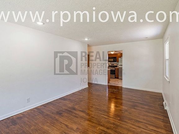 3rd image of 1806 Larnard Dr