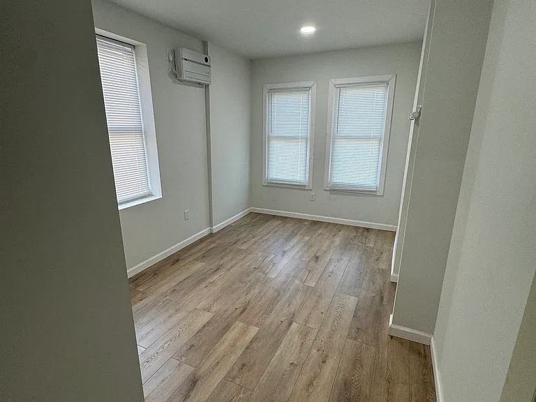 1209 N 50th St #2 — Photo 3