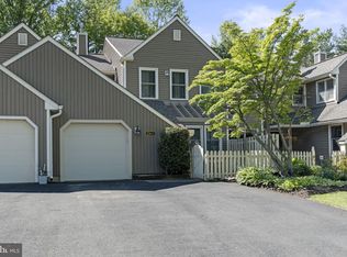 1563 Applewood Cir, Yardley, PA 19067