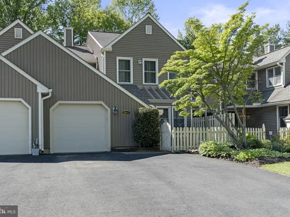 1563 Applewood Cir, Yardley, PA 19067