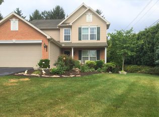 4100 Roth Farm Village Cir, Mechanicsburg, PA 17050