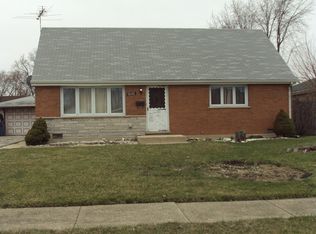 9142 Orchard Ln, Bridgeview, IL 60455