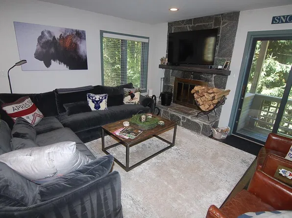 49 High Point Drive #A-13, Stratton, VT 05155