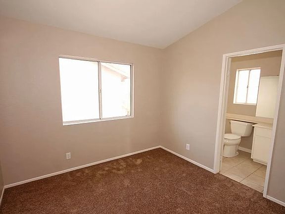 4th image of 13312 Crystal Springs Dr