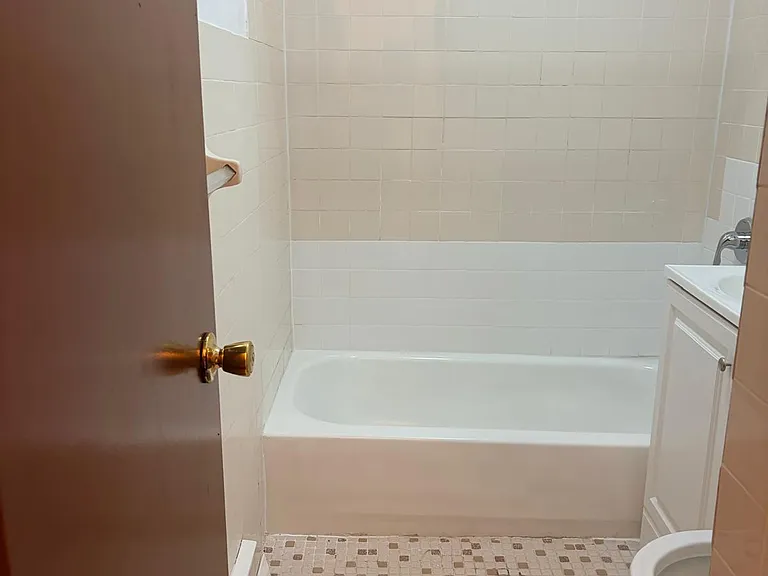 2150 5th Ave #1 — Photo 7