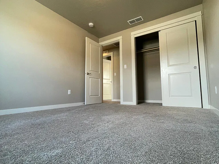 5725 E Upminster St — Photo 21