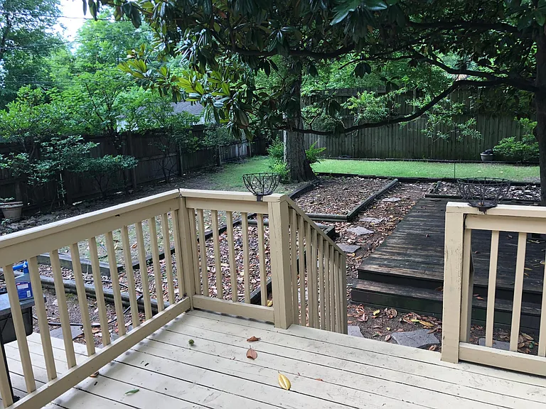 2101 Lee Pl — Photo 9