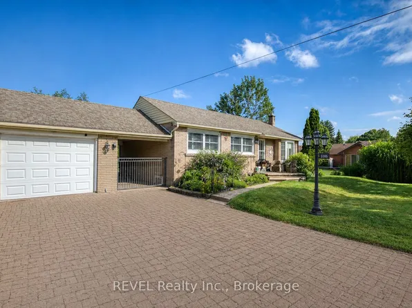 3385 Callan St, Niagara Falls, ON L2G 6K7