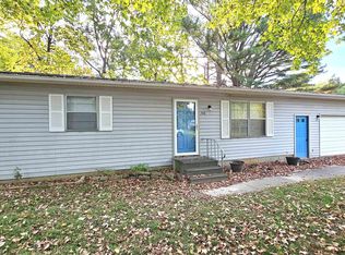 708 N 20th St, Herrin, IL 62948
