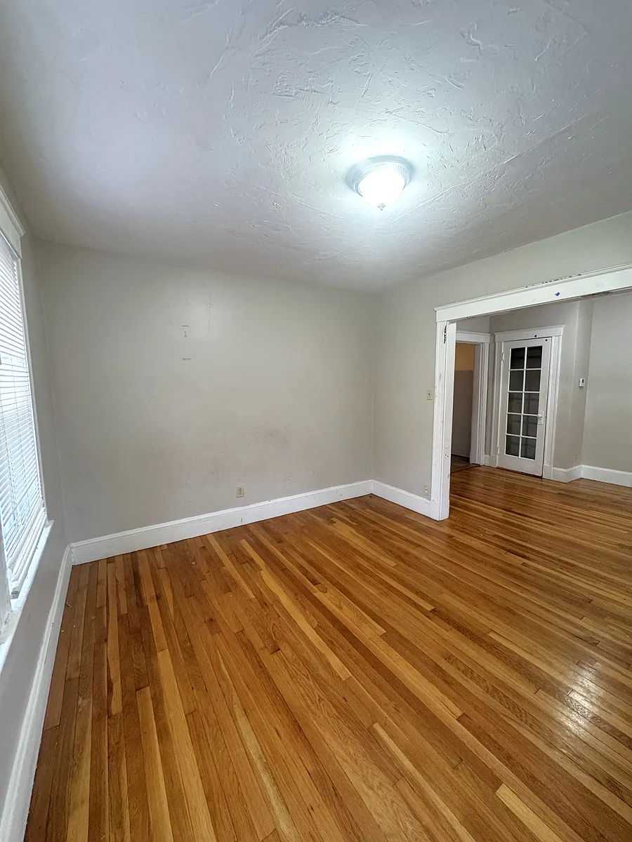 Building Photo - 66 Raycroft St #1