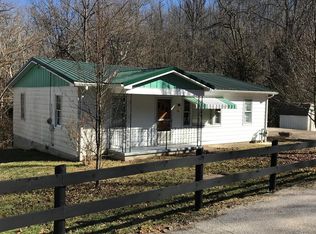 322 Rogers Rd, Maysville, KY 41056