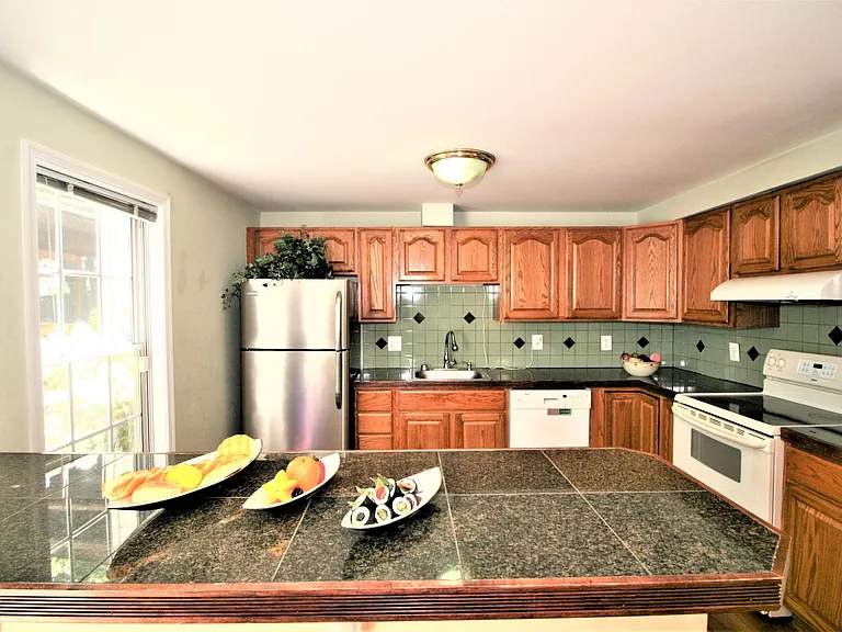 10602 Tuppence Ct — Photo 7