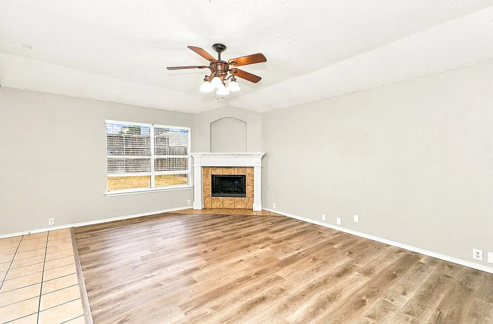 3 bed, 2.0 bath, 1515 sqft, $1,895 — Photo 4