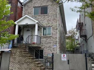 1233 Beach Ave, Bronx, NY 10472
