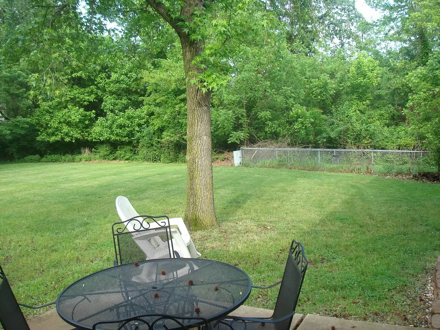 4 bed, 2950 sqft, $2,900 — Photo 2