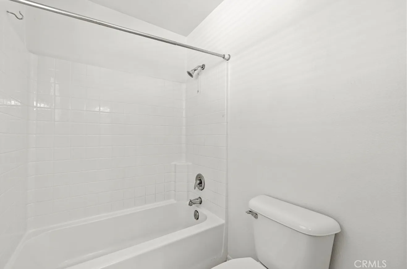 1 bed, 500 sqft, $750 — Photo 2
