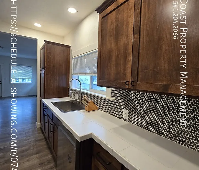 2519 6th St #2519 — Photo 8