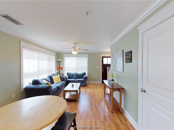 2nd image of 1725 Harvey Mitchell Unit 1734