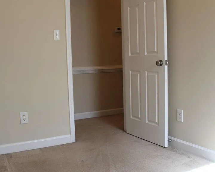 205 Stillwater Creek Dr — Photo 15
