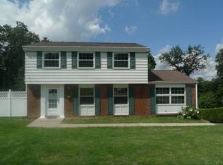 144 Isolda Dr, Pittsburgh, PA 15209