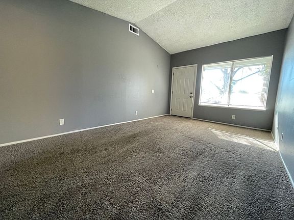 3rd image of 4001 Carriebee Ct