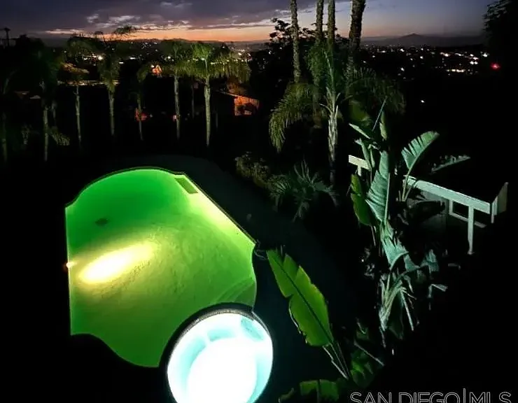 624 Schafer Pl — Photo 9