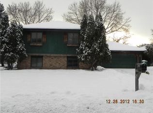 2217 Gunflint Trl N, Brooklyn Park, MN 55444