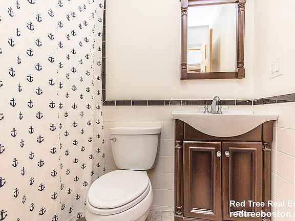 5th image of 137 Charles St #1C