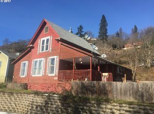 524 W Lincoln St, Bingen, WA 98605