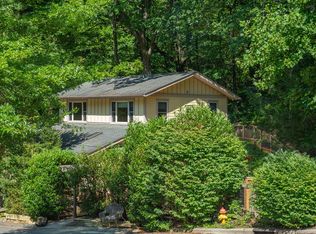 38 Spring Cove Rd, Asheville, NC 28804