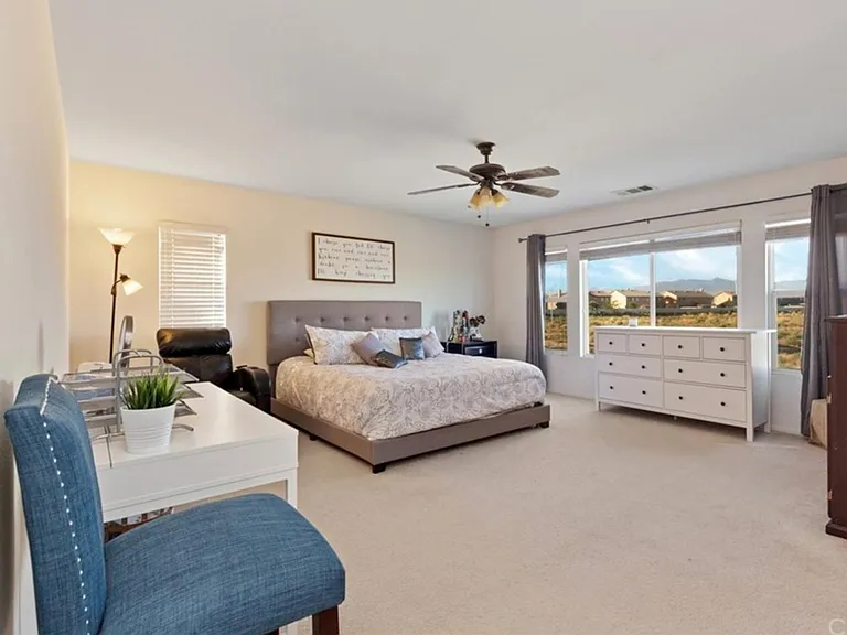 13558 Deluvina Ct — Photo 7