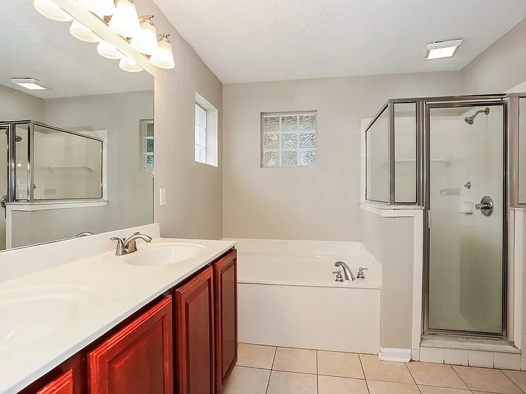 741 Indigo Run Dr — Photo 13