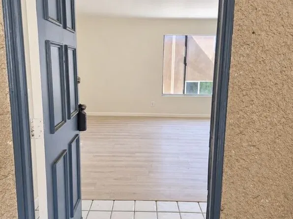 10901 Laurel Canyon Blvd Unit 209, San Fernando, CA 91340