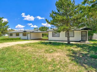 18535 S Joseph Hodge Rd, Peeples Valley, AZ 86332
