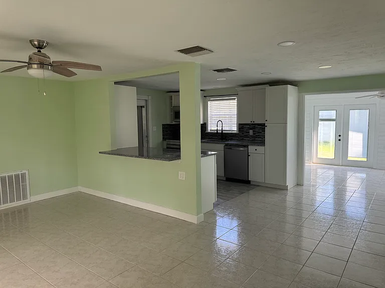 5035 Miller Bayou Dr — Photo 9